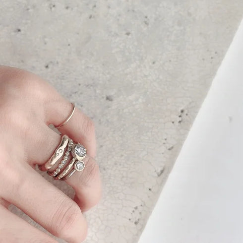 N°8 K18YG kotama eternity ring 00